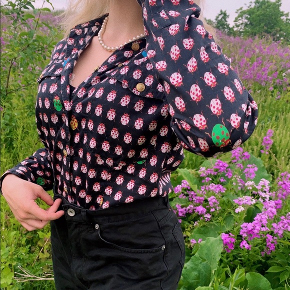 1995 Versace Ladybug Print Button Up Shirt🐞💜 - Picture 2 of 8